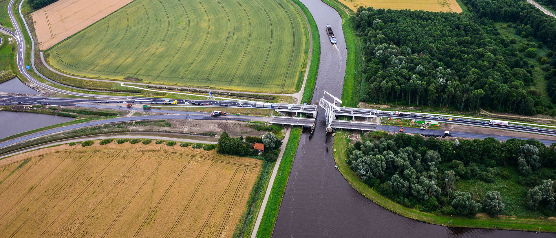 N33 Assen-Zuidbroek, Dual Carriageway, Transport, Road, The Netherlands