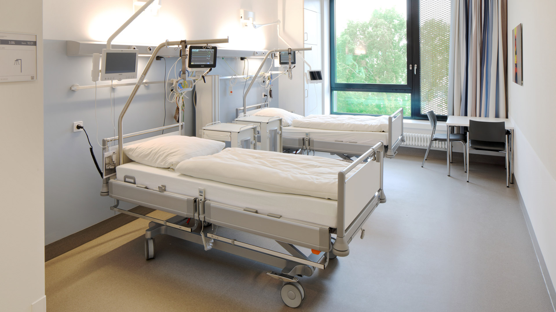 University-Hospital-Schleswig-Holstein-1920x1080px-03